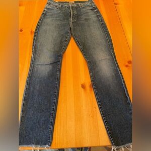 MOTHER The Stunner Fray Jean in Roasting Nuts (color), Size 27